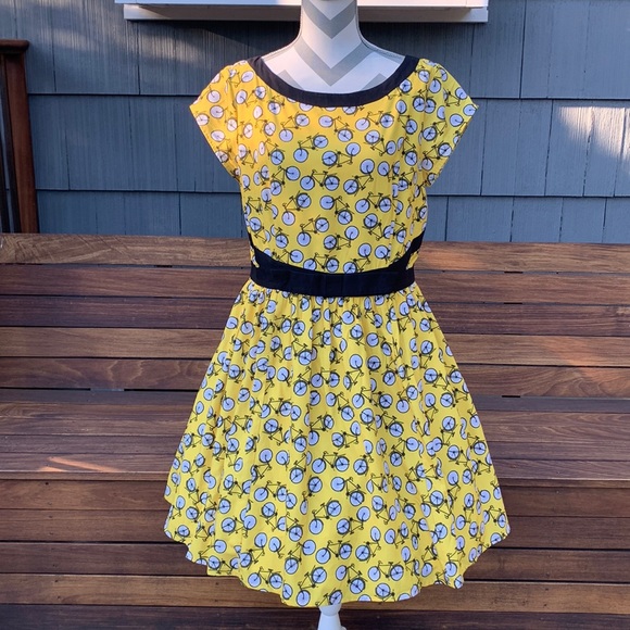 eshakti Dresses & Skirts - Eshakti XL 16 Yellow Bicycle Print Dress (fits like US 14)